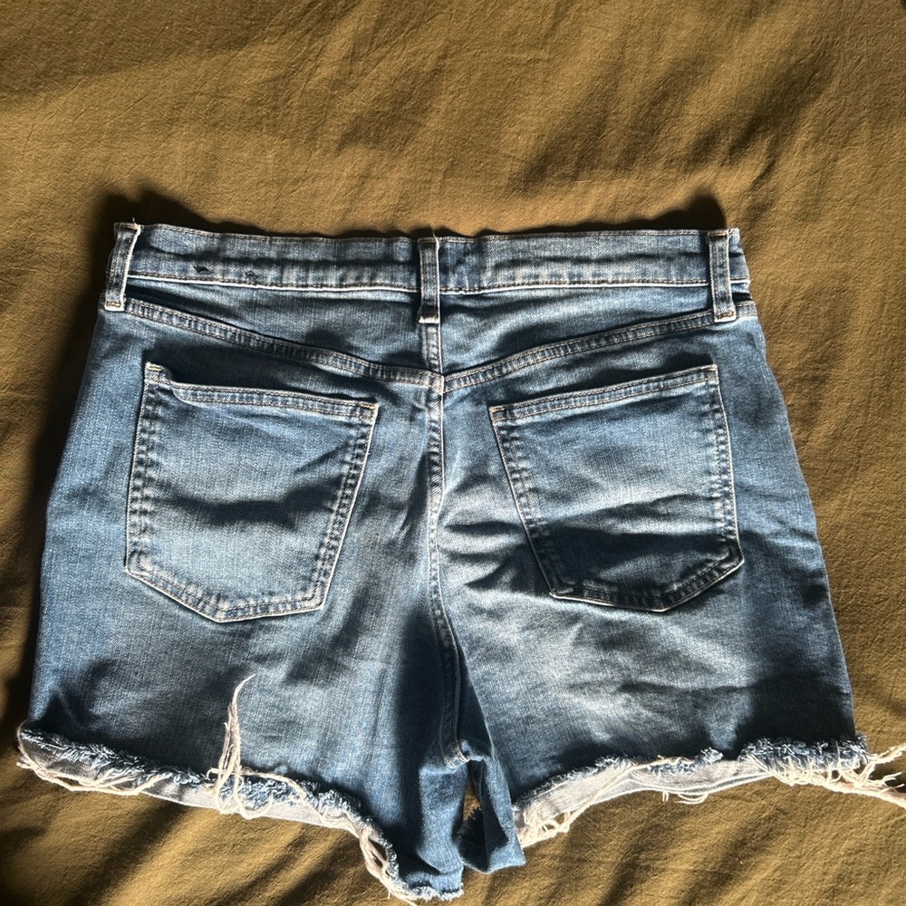 Gap High Waisted Denim Shorts - Picture 2 of 3